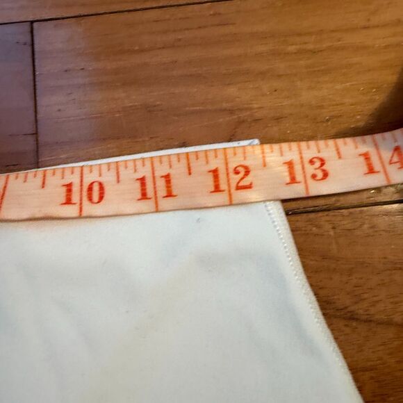 Women lululemon Align High-Rise Short 6" in White Size 8 Athletic Athleisure - Picture 4 of 6